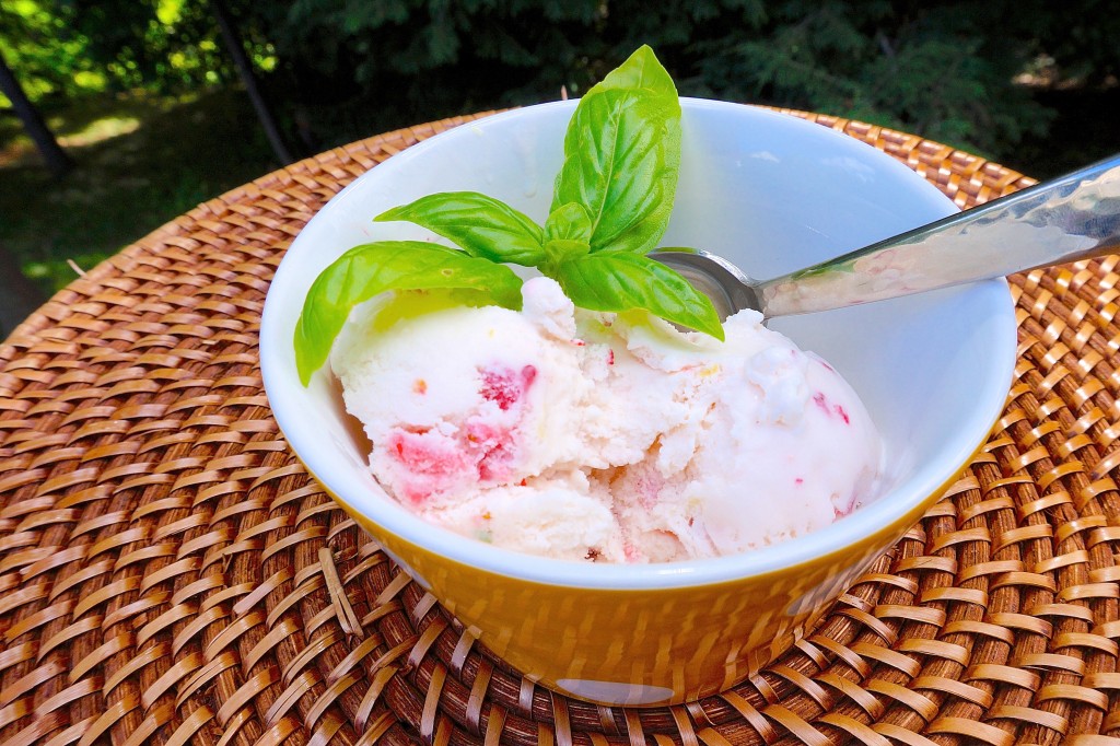 Strawberry Basil Ice Cream p.s. bonjour